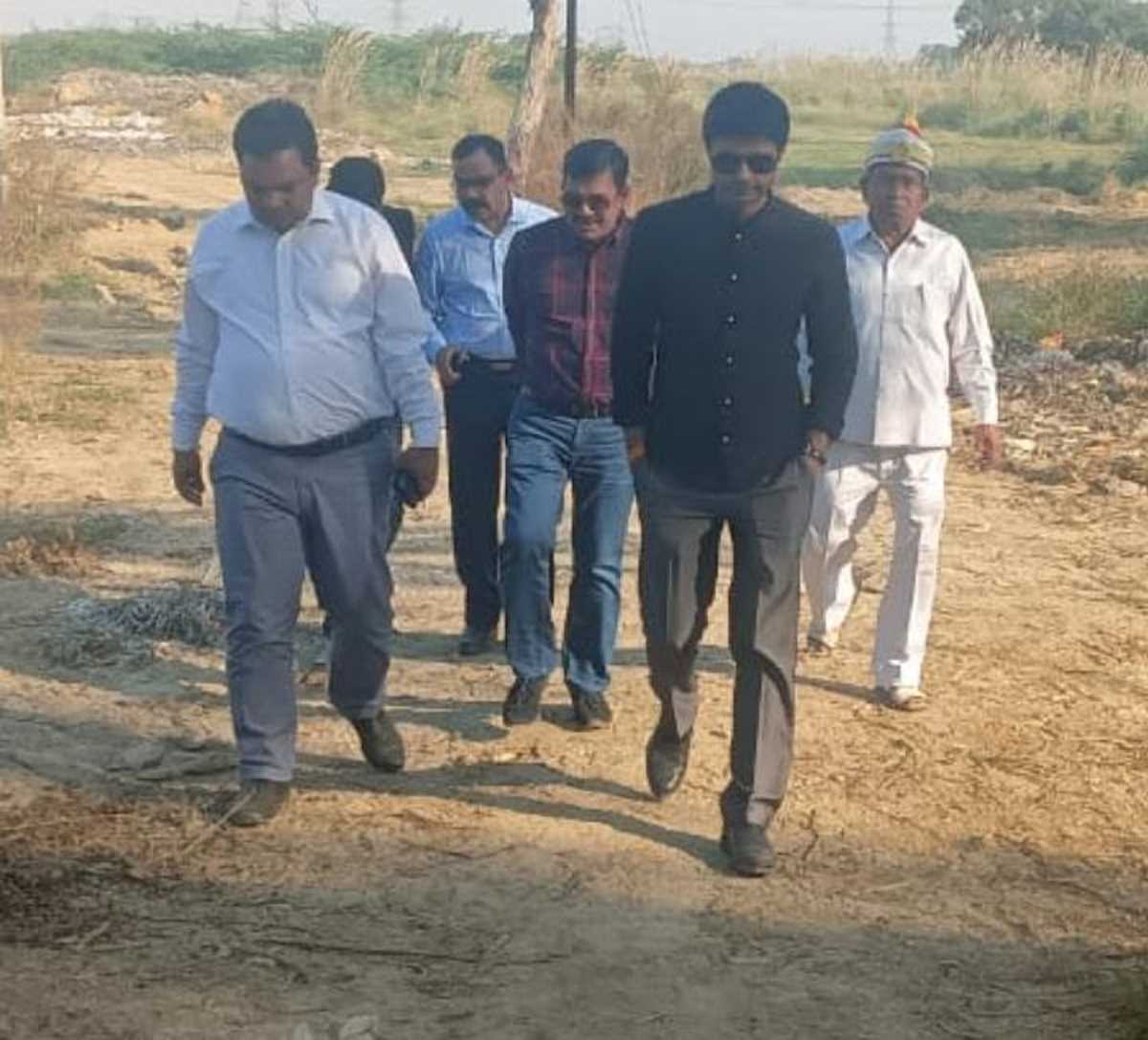 नगर आयुक्त ने गालंद का किया निरीक्षण, जल्द बाउंड्री कराने के दिए निर्देश